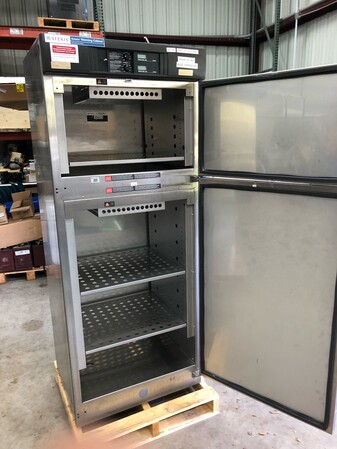 Other Equipment Cabinets and Carts Steris/Amsco QDJ04 Warming Cabinet