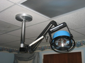 Amsco Examiner 10 Ceiling Mount Light