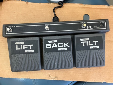 MTI 527-115 Tri-Power Exam Chair