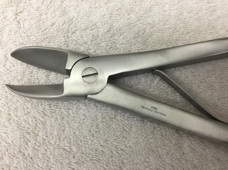 Hevesy Bone Cutting Forceps