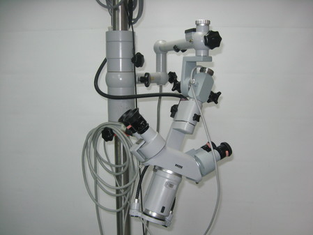 Carl Zeiss F-125 Surgical Microscope