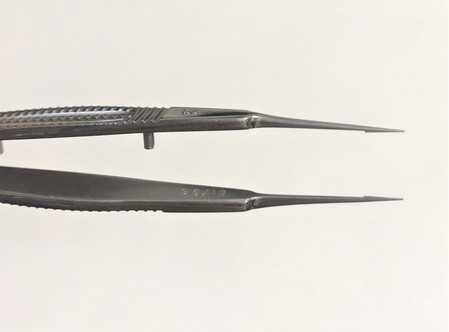 Storz, E-1796, Castroviejo Suturing Forceps