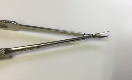 V. Mueller NL 3785-031 X Rhoton Micro-Scissors