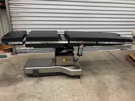 Amsco Quantum 3080 SP Surgery Table