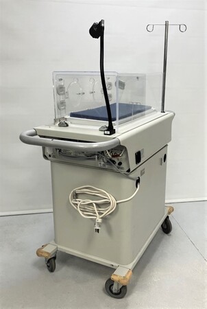 Airborne 750i Neonatal Incubator 