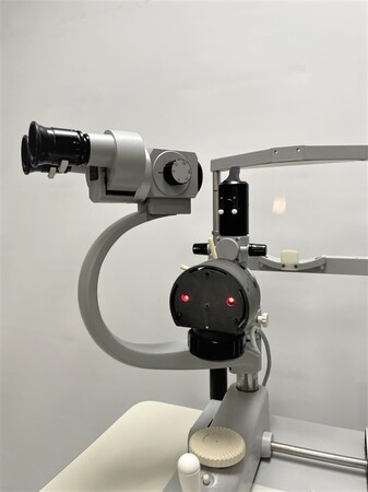 Zeiss F 125 Slit Lamp