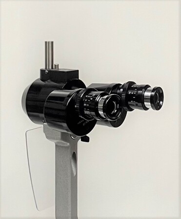 Haag Streit BM 900 Slit Lamp