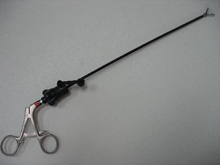 Surgical Instruments  Grasper w/Ratchet 5mm