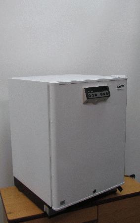 Other Equipment Miscellaneous Sanyo SR-L6111W Biomedical Refrigerator