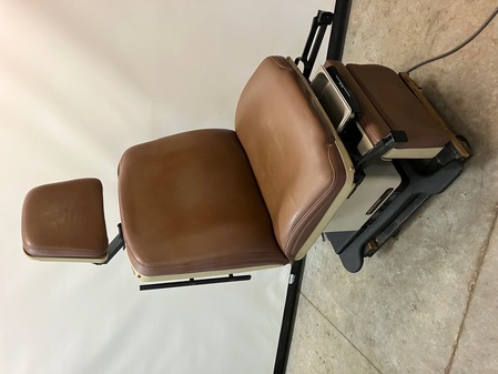 Patient Handling Chairs Midmark 411-018 Chair